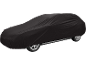 Crna navlaka za automobil koja pokriva celo vozilo, sa vidljivim točkovima.
