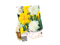 Паковање жутих и белих нарциса са натписом „Lovely Combinations“ и „Premium Quality“.