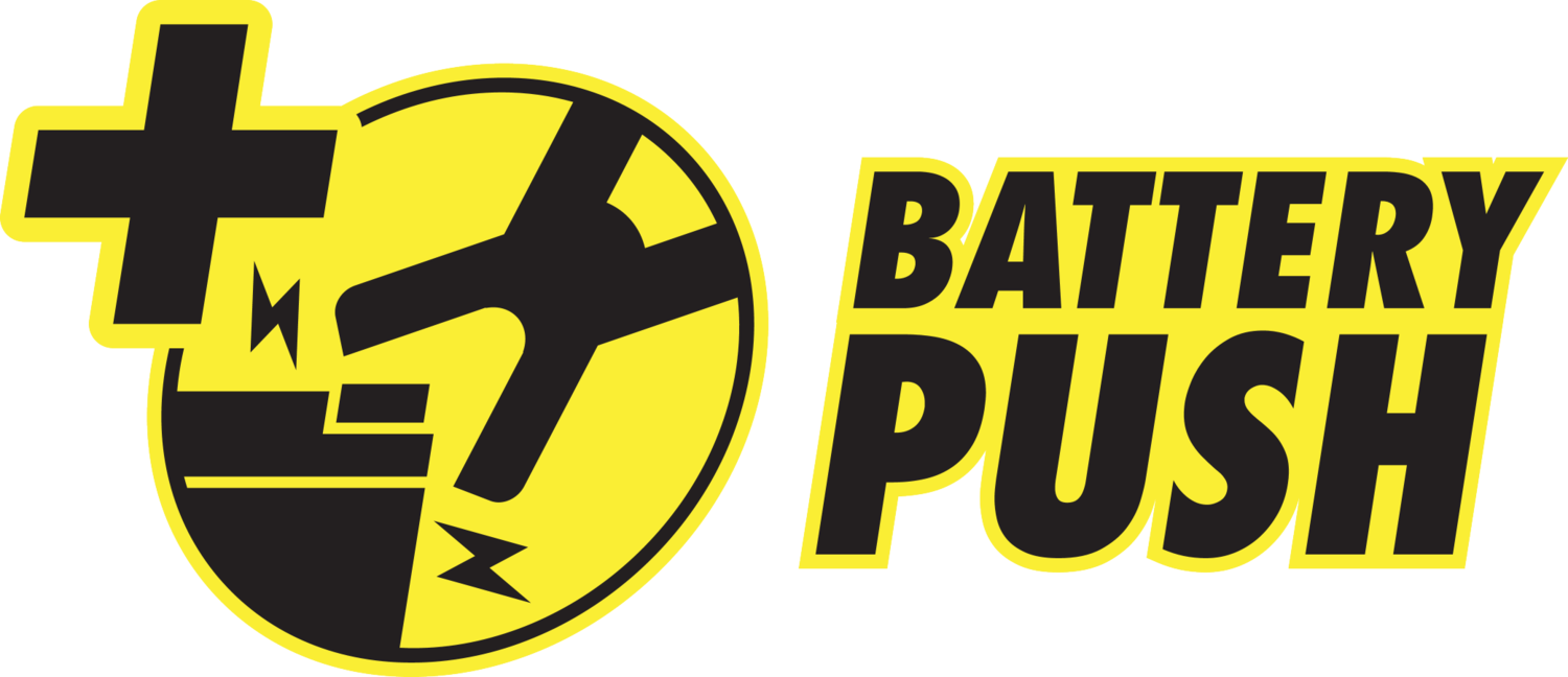 Жуто-црни логотип са симболом батерије и текстом „BATTERY PUSH“.