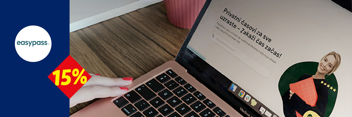 Laptop sa otvorenim veb-sajtom za privatne časove, sa popustom od 15%.
