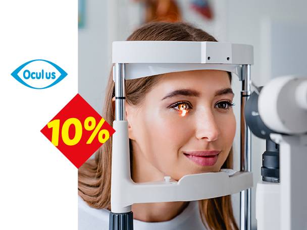Žena na pregledu oka sa 10% popusta.