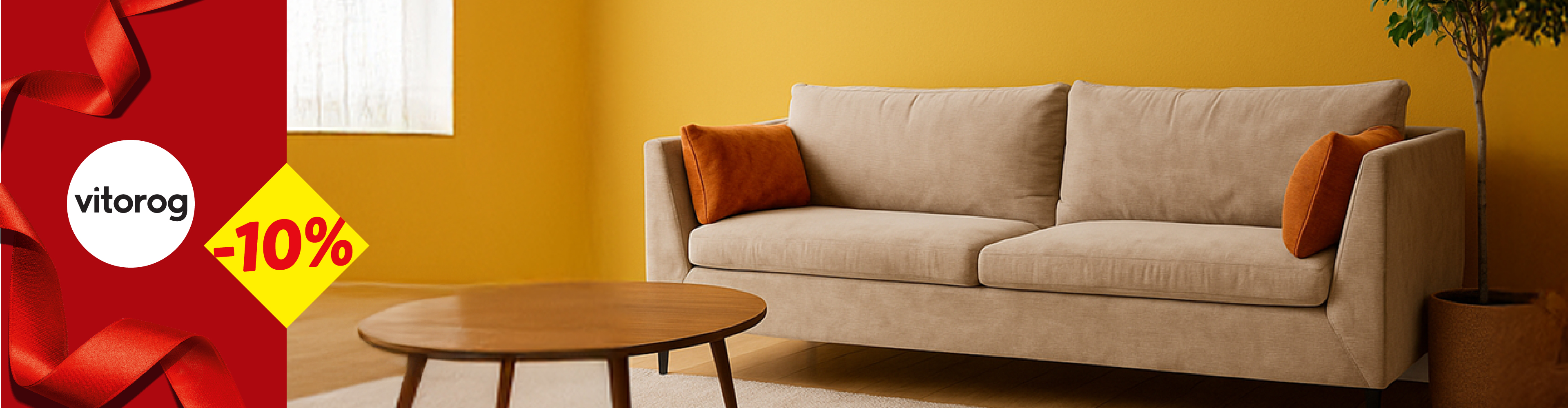 Bež kauč sa narandžastim jastucima ispred žutog zida, sa logom 'vitorog' i -10% popusta.