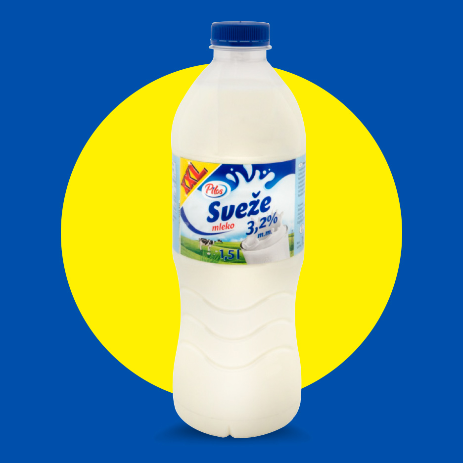 Boca Pilos svežeg mleka od 1,5 litara sa 3,2% mlečne masti na plavo-žutoj pozadini.