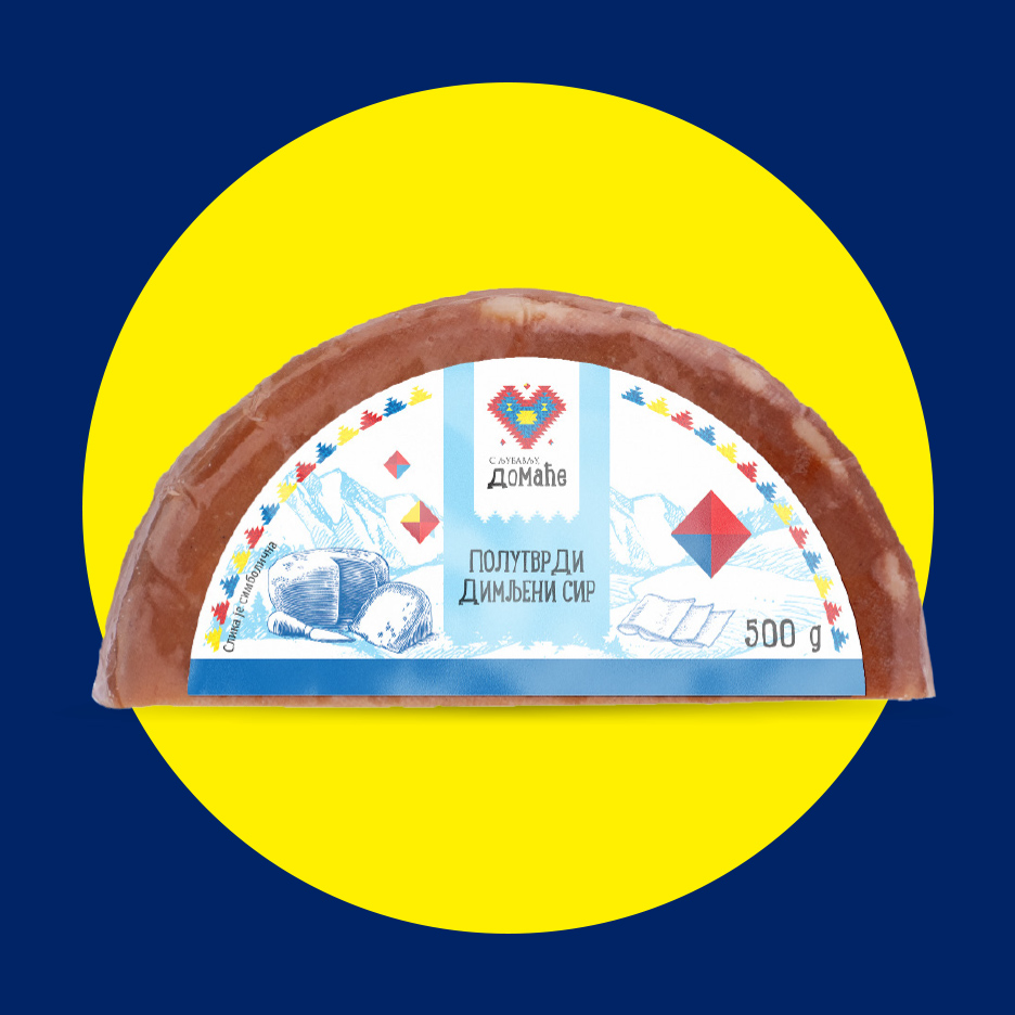 Polutvrdi dimljeni sir od 500g sa planinskim motivima na etiketi.