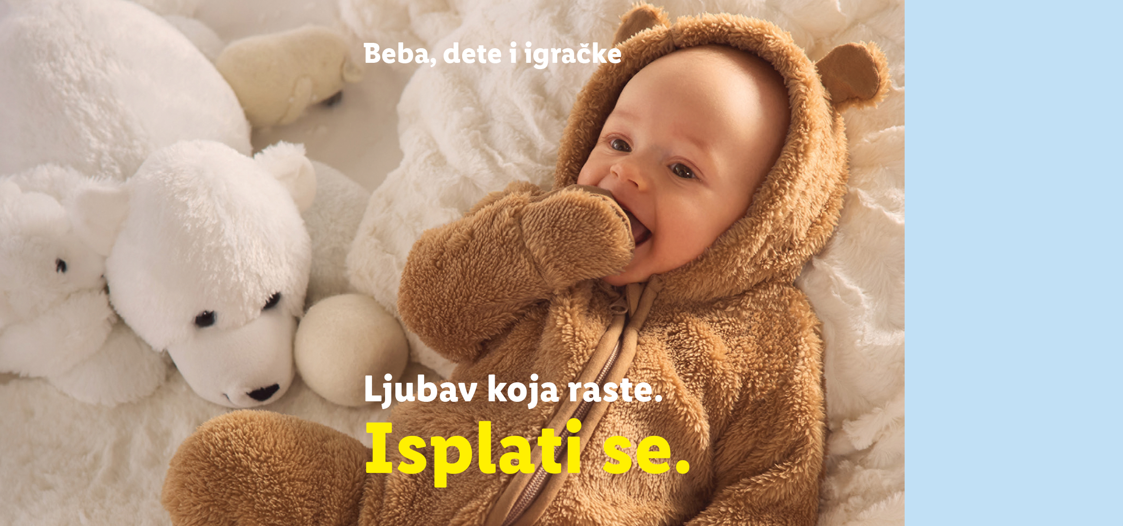 Beba u meda odelu i igračke za bebe: kocka, glodalica i plišane igračke miša i vidre.