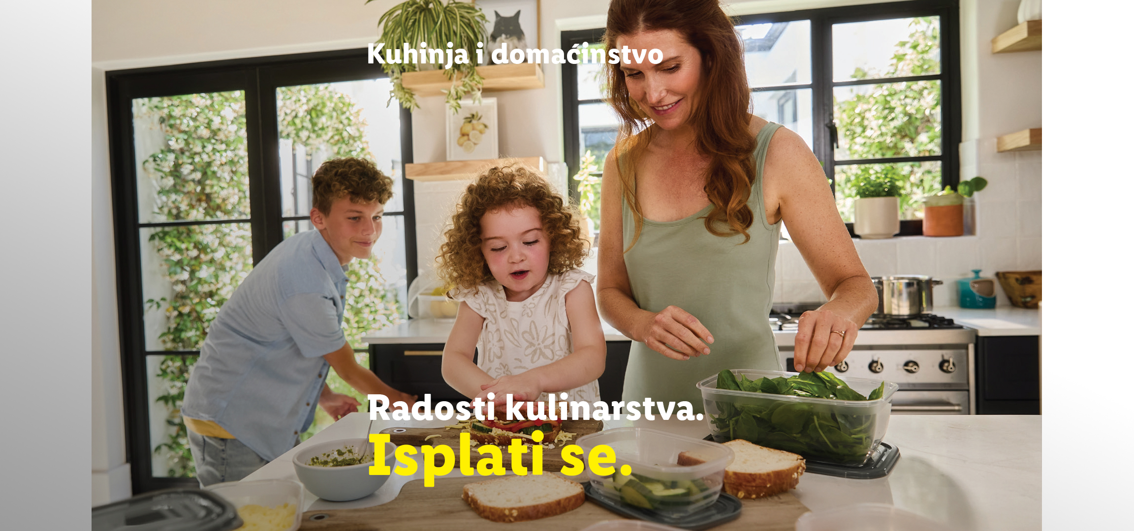 Kuhinja i domaćinstvo: Radosti kulinarstva. Isplati se. Posude za hranu, tiganj, tost sa avokadom i jajetom.