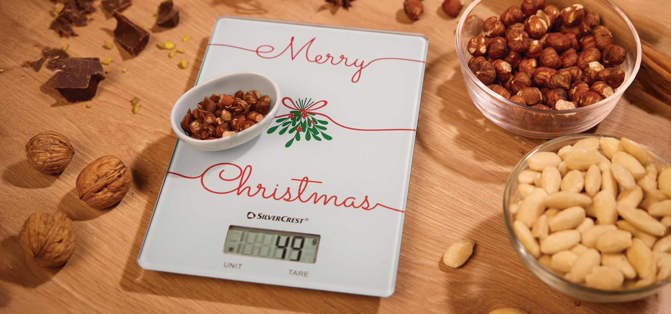 Kuhinjska vaga SilverCrest, pečenje u tepsiji i SilverCrest kuhinjski robot.