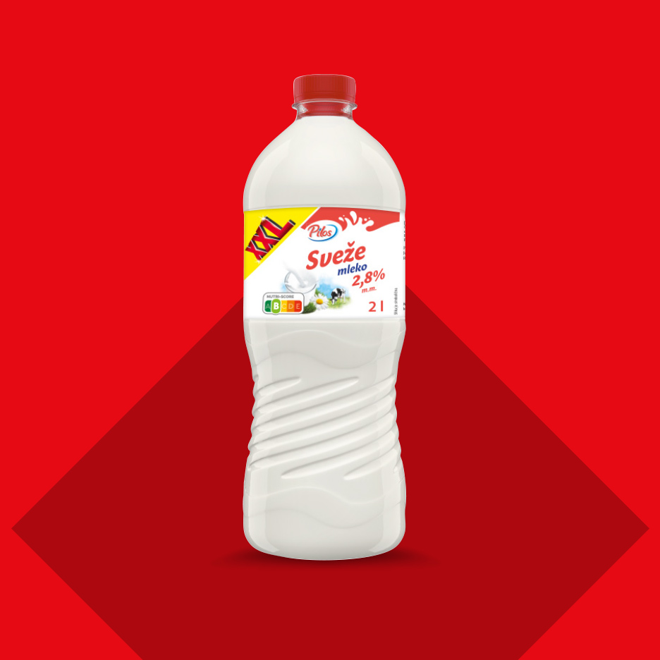 Boca mleka od 2,8% masti sa Nutri-Score oznakom na crvenoj pozadini.