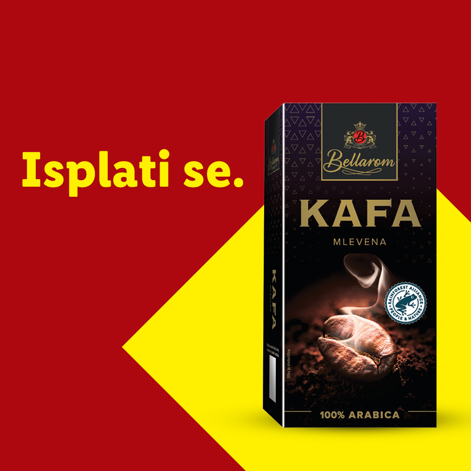 Pakovanje mlevene kafe sa natpisom „Isplati se.“ na crvenoj pozadini.